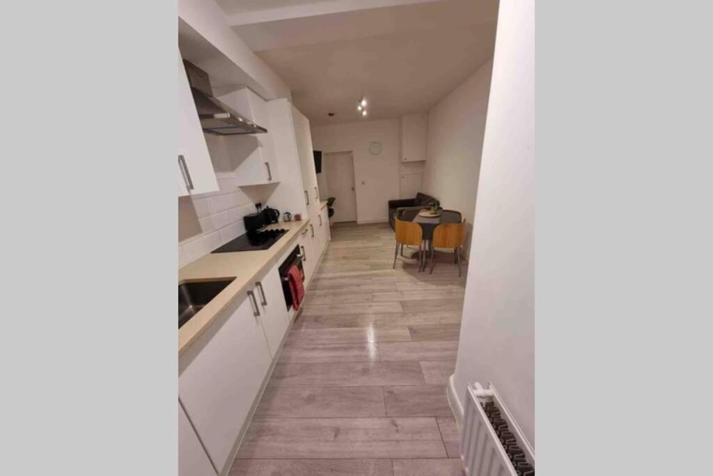 3Br 3Privateensuite - Close To Station - Parking Upon Request Edgware Exteriér fotografie