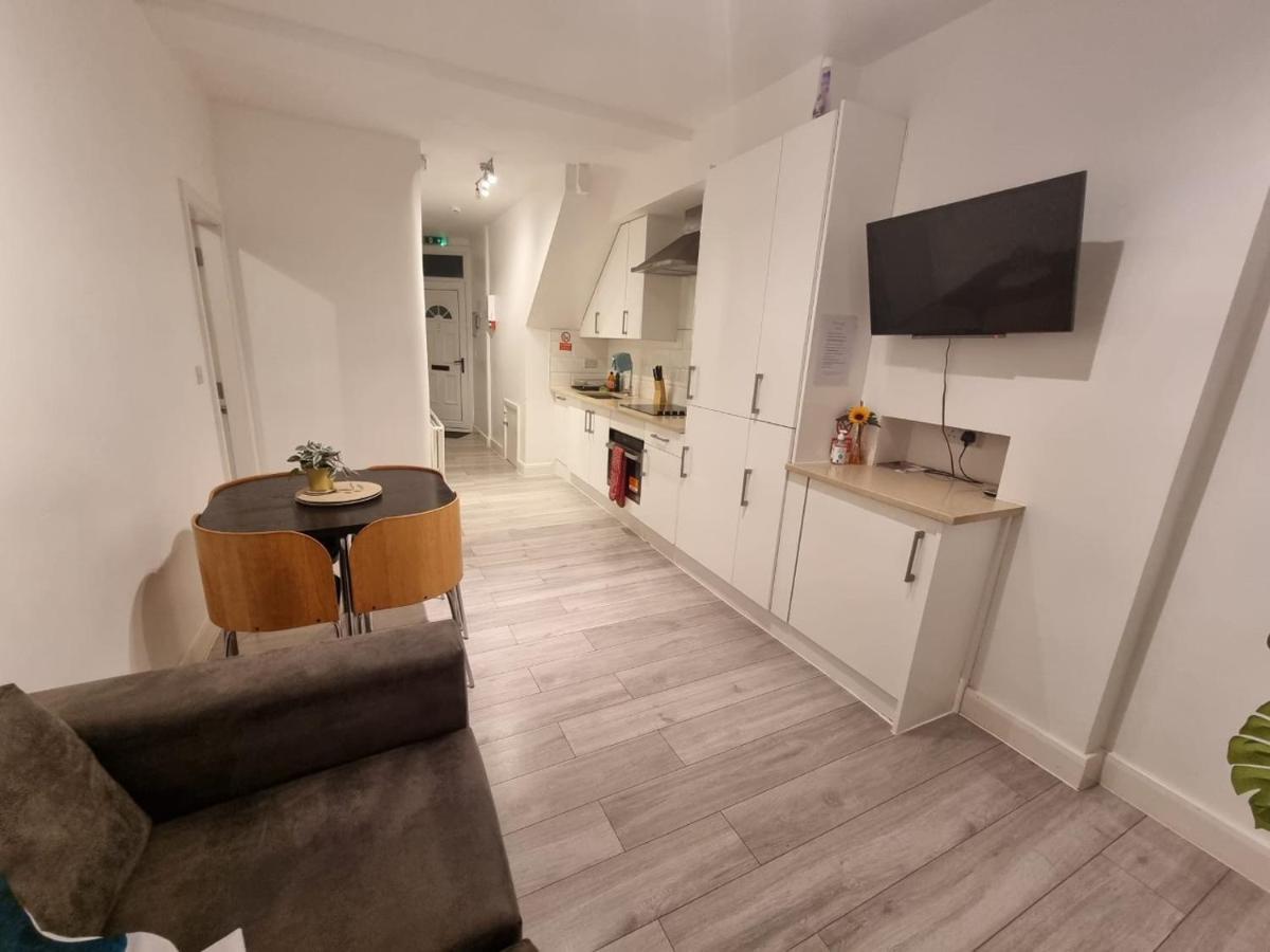 3Br 3Privateensuite - Close To Station - Parking Upon Request Edgware Exteriér fotografie